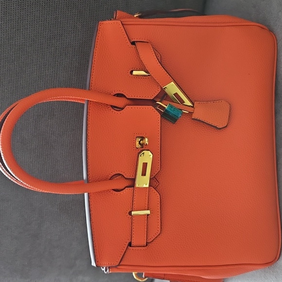 Handbags - Elegant Orange Leather Handbag